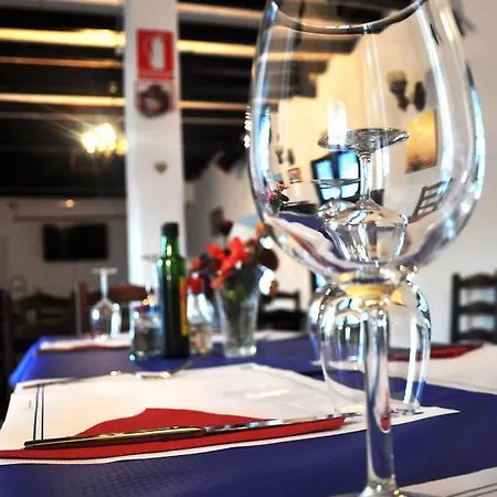 Pensión Restaurante La Mecedora 3*