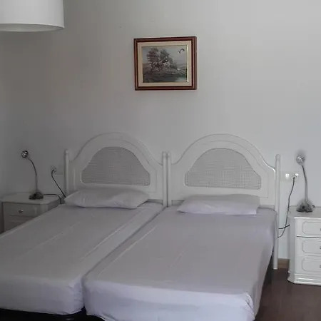 Pensión Restaurante La Mecedora San Luis de Sabinillas